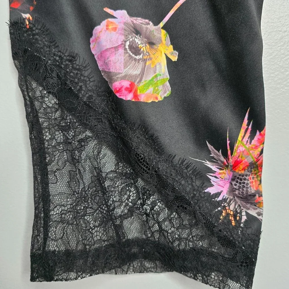 Victorias Secret Womens M/L Floral Satin Robe Kimono Sheer Lace Back with Belt‎